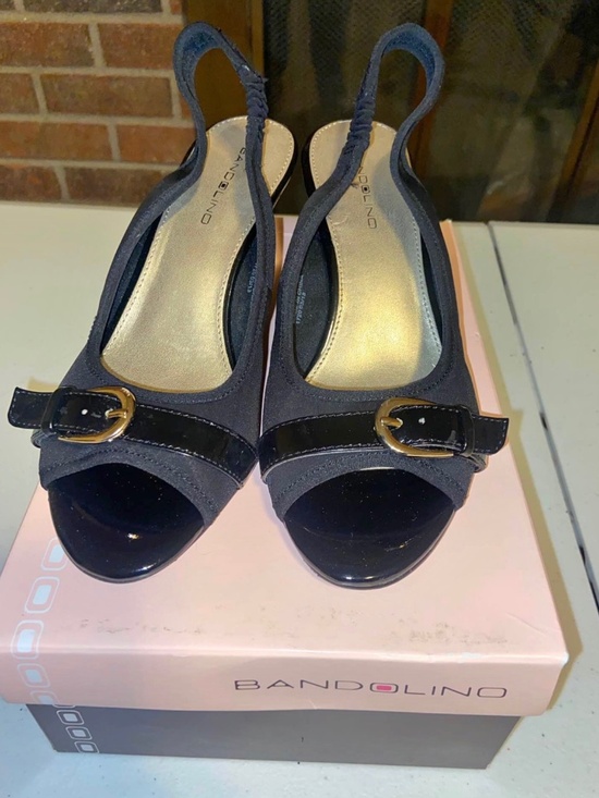 Shoes - Bandolino Ryker women's slingback peep-toe pumps in black with a gold buckle 6.5